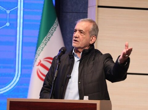 حادثه بندر شهید رجایی بسیار تلخ بود/ موظف به تأمین سلامت همه مردم هستیم