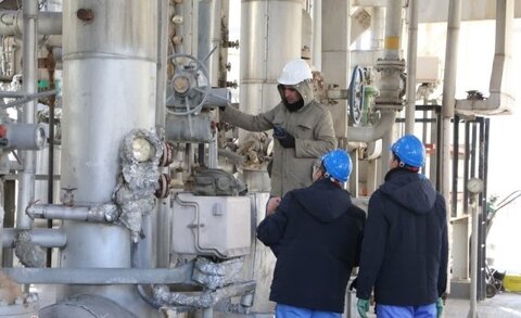 نرخ جدید خوراک پتروشیمی‌ها و سوخت صنایع اعلام شد