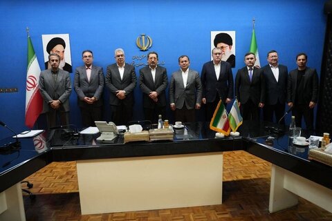 دیدار رئیس اتاق بازرگانی ازبکستان و هیأت تجاری با وزیر صمت در تهران