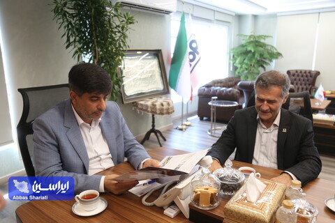 نشست هم‌اندیشی اعضای هیئت مدیره و هیئت اجرایی انجمن تولیدکنندگان فولاد ایران با مدیرعامل فولاد مبارکه