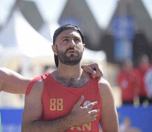 امیدوارم تیم ملی هندبال ساحلی در رقابت‌های آسیایی نتایج درخشانی کسب کند