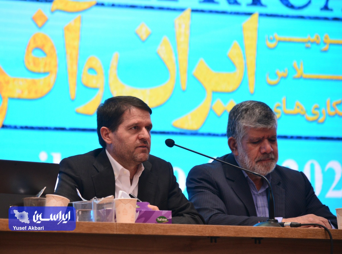 ۶۷ پروژه بزرگ پتروشیمی در کشور در حال انجام است