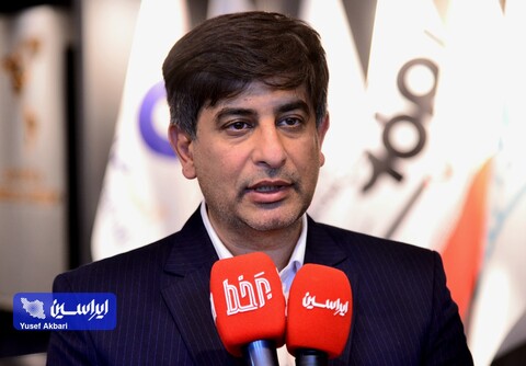 وارد مدار شدن ۲۴۰ مگاوات برق خورشیدی فولاد مبارکه تا مهرماه سال جاری