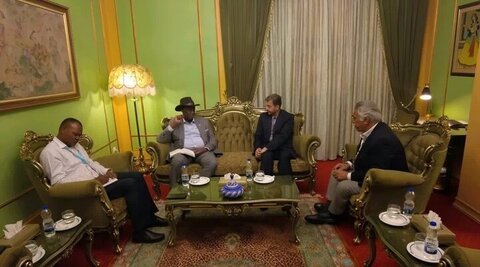 اوگاندا تجارت با اصفهان درزمینه تجهیزات پزشکی و تولیدماهی را افزایش می‌دهد