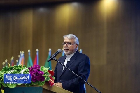 آفریقا دارای ظرفیت‌های بزرگ اقتصادی، معدنی، گردشگری و صنایع دستی است