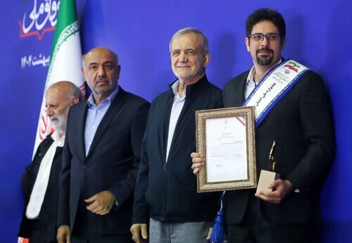 تقدیر رئیس‌جمهور از گروه کاری شرکت گل‌گهر به عنوان «نمونه ملی» در جشنواره امتنان