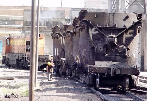 تولید گل آستر پاتیل‌های چدن کوره بلند در ذوب‌آهن اصفهان؛ افزایش کیفیت و کاهش هزینه‌ها