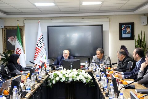 تسریع وزارت نفت در واگذاری میادین گازی به صنعت فولاد