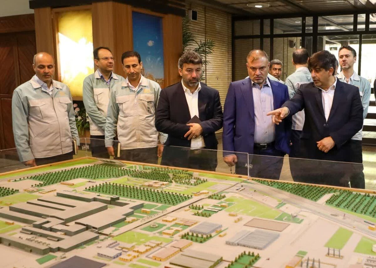 بازدید مقامات سازمان بازرسی کشور از فولاد مبارکه