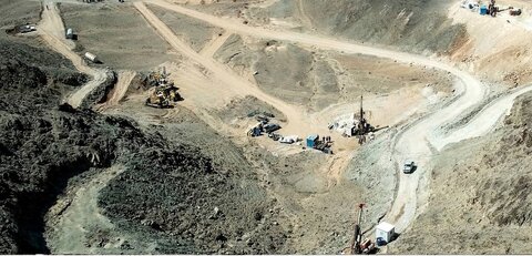 سرمایه‌گذاری چادرملو در ۲ معدن جدید