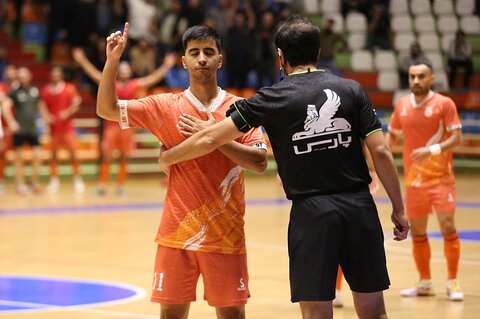 امیدوارم افتخار پوشیدن پیراهن تیم ملی را داشته باشم