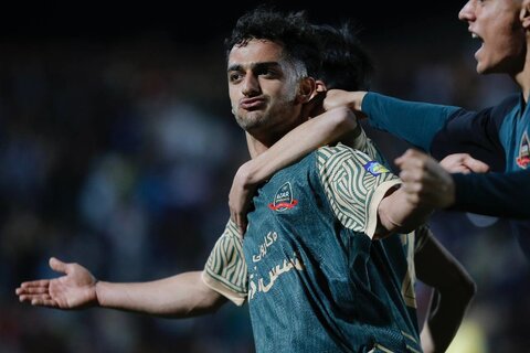 اولین خرید قطعی پرسپولیس