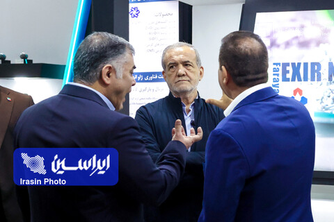 بازدید رئیس جمهور از بیست و نهمین نمایشگاه بین‌المللی نفت