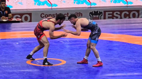 یزدانی صاحب مدال طلا وزن ۷۴ کیلوگرم مسابقات کشتی آزاد جام تختی شد