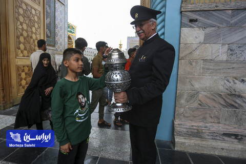 حال و هوای حرم رضوی در سالروز میلاد امام رضا علیه‌السلام