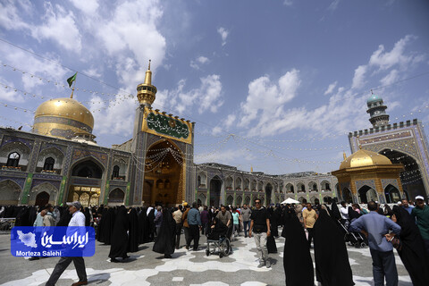 حال و هوای حرم رضوی در سالروز میلاد امام رضا علیه‌السلام