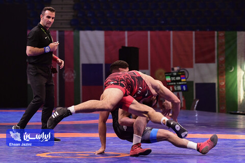 رقابت‌های بین‌المللی کشتی آزاد جام تختی