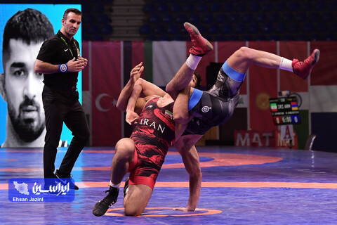 رقابت‌های بین‌المللی کشتی آزاد جام تختی