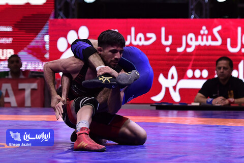 رقابت‌های بین‌المللی کشتی آزاد جام تختی