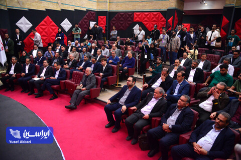 آیین رونمایی از کلاف گرم API X60 فولاد مبارکه