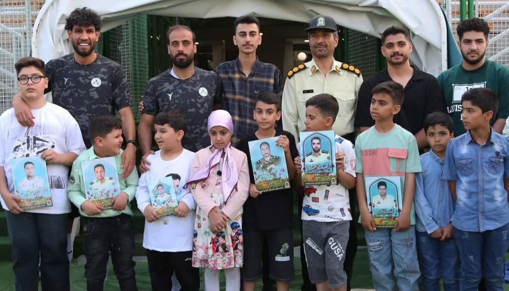 میزبانی باشگاه ذوب‌آهن از فرزندان شهدای انتظامی/ قلب ورزش، جایی برای یاد شهدا