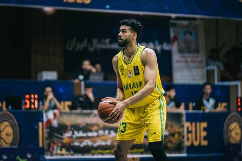 از باشگاه ذوب آهن شکایت نکردم/ هدفم حضور در تیم ملی بسکتبال است