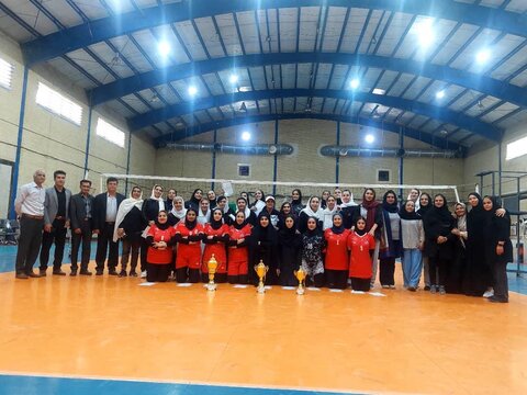 برگزاری مسابقات والیبال بانوان کارگری فارس