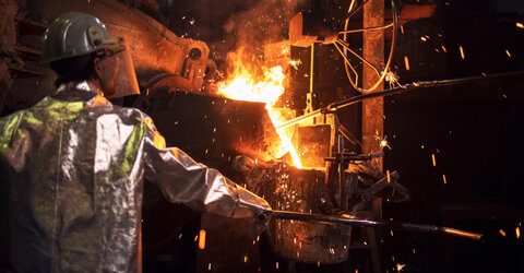 کاهش ۱۰.۸ درصدی تولید فولاد در ایتالیا در آوریل ۲۰۲۵