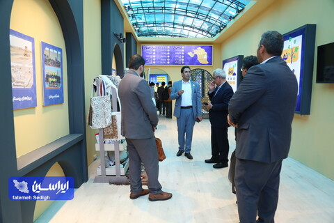 نخستین همایش و نمایشگاه تجارب مسئولیت‌های اجتماعی در ایران از دریچه دوربین ایراسین