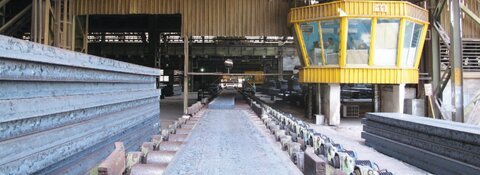 ثبت کمترین میزان عیوب اسلب در ناحیه فولادسازی و ریخته‌گری مداوم فولاد مبارکه