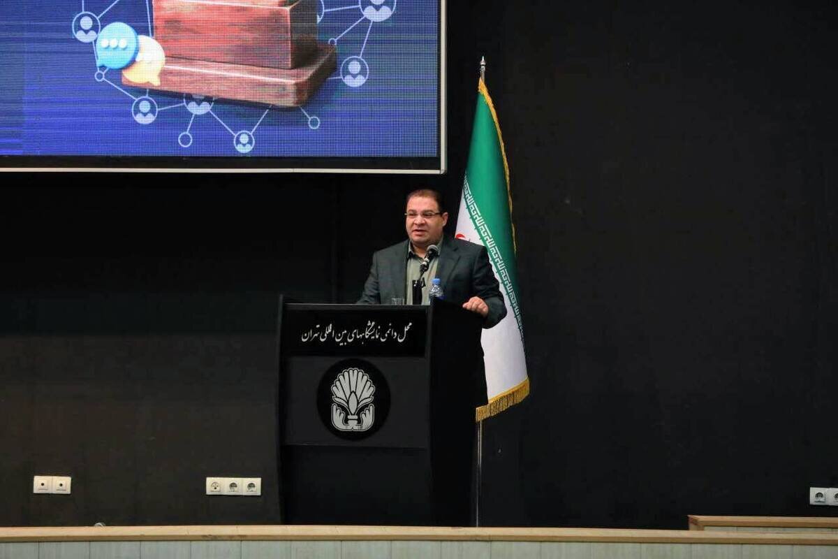 روابط عمومی‌ها باید با زبان مردم و با روایت واقعی سخن بگویند/ نقش حیاتی روابط عمومی در شکل‌گیری اعتماد عمومی