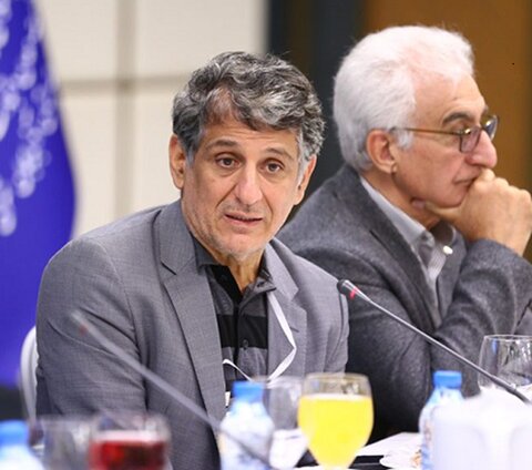 قطعی کامل برق شرکت‌های سیمانی و فولادی اصلاح شد