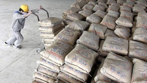 آرامش به بازار سیمان برگشت/ معامله هر کیسه سیمان ۱۵۰ هزار تومان