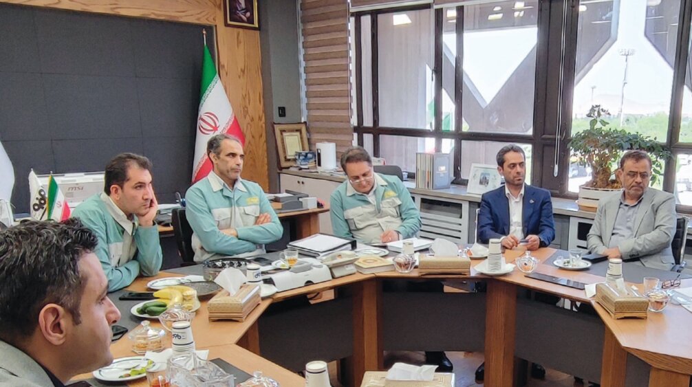 تعامل میان آتیه‌فولاد و فولاد مبارکه؛ زمینه‌ساز رشد متقابل و کاهش هزینه‌های عملیاتی