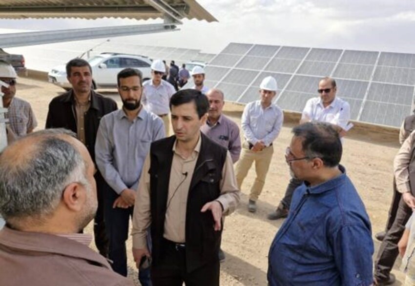 بهره برداری از ۴۰ مگاوات ظرفیت نیروگاه خورشیدی خضرآباد