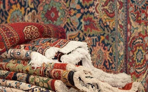 تلاش می‌کنیم رفع تعهد ارزی صادرکنندگان فرش لغو شود