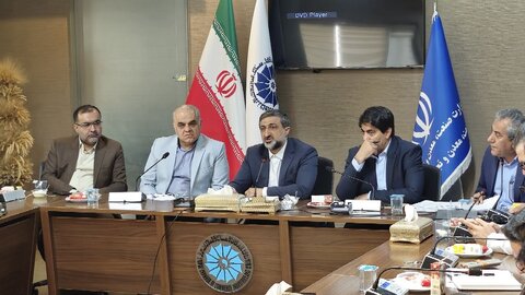 صنعتی‌سازی باید به مطالبه عمومی تبدیل شود