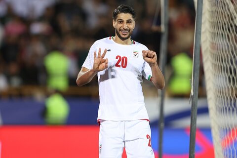 ستاره سپاهان بهترین بازیکن دیدار ایران - کره‌شمالی