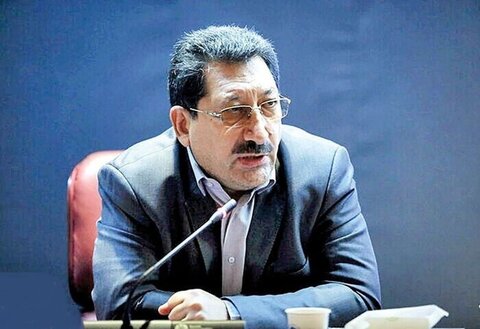 ضرورت تخلیه گمرکات و بازنگری در سیاست‌های ارزی