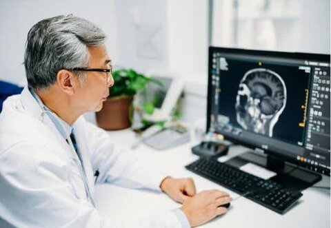 فرد معلول با ذهنش نشانگر رایانه را کنترل کرد