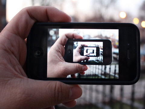 شهروند خبرنگار جنگ نباشیم