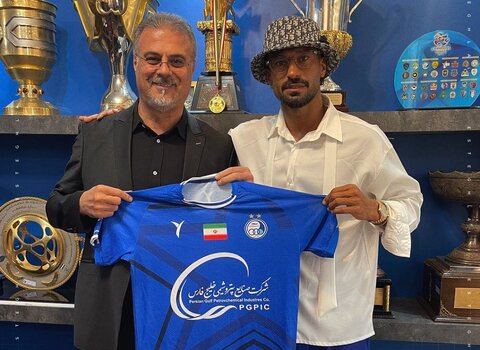 قرارداد رامین رضاییان با استقلال تمدید شد