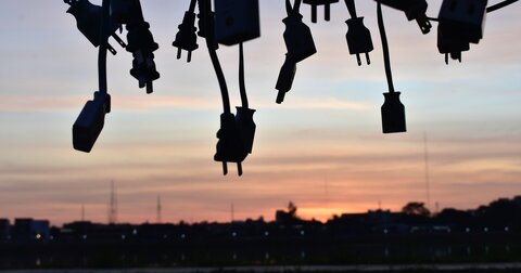 برق گران، فولاد اوکراین را به زانو درآورد