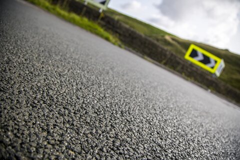 تبدیل کوه‌های ضایعات فولاد به شاهراه‌های ماندگار