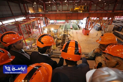 فولاد و امید در یک قاب