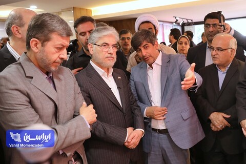 بازدید وزیر علوم از مرکز نوآوری فولاد مبارکه در دانشگاه صنعتی اصفهان