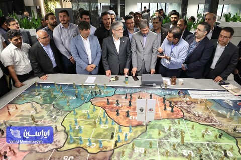 بازدید وزیر علوم از مرکز نوآوری فولاد مبارکه در دانشگاه صنعتی اصفهان