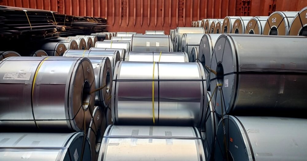 دوئل بزرگ فولاد کره با کربن