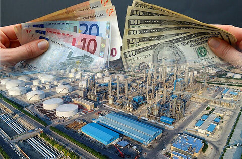 آغاز عرضه ارز پتروشیمی‌ها