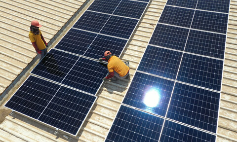 پایداری در عصر بحران